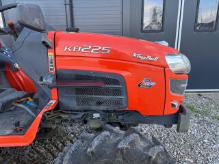 Kubota KB225 KB225 + Frees