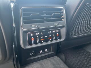 Audi Q8 S line 50 TDI Quattro 3.0 210kW