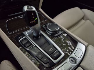 BMW 730 Facelift Xdrive 3.0 190kW