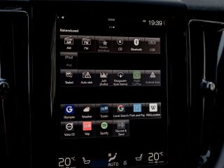 Volvo XC60 2.0 140kW