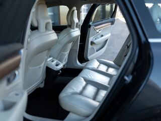 Volvo V90 Inscription 2.0 140кВ