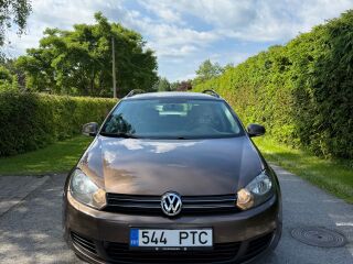 Volkswagen Golf 1.6 77kW