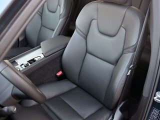 Volvo XC60 AWD T6 H&K BRIGHT PLUS XENIUM PRO INTELLI SAF 2.0 T6 Long Range Plug-in 293kW