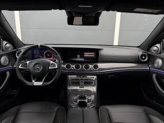 Mercedes-Benz E 63 AMG S 4Matic+ 4.0 V8 Biturbo 450кВ