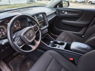 Volvo XC40 1.5 T2 95kW