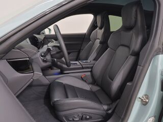 Porsche Taycan 4S 440кВ