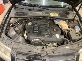Volkswagen Passat 1.9 R4 TDI 96kW
