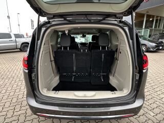 Chrysler Pacifica Touring L 3.6 V6 Pentastar 162kW