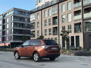 Mitsubishi Outlander 2.0 110кВ