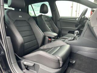 Volkswagen Golf R 4Motion 2.0 221kW