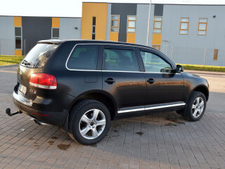 Volkswagen Touareg 4x4 2.5 128kW