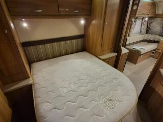 Swift Fairway 584