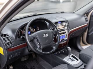 Hyundai Santa Fe 2.7 139kW