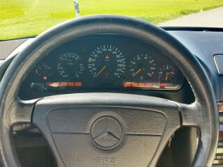 Mercedes-Benz S 320 3.2 170kW