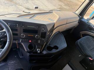 Mercedes-Benz Actros R6 310kW