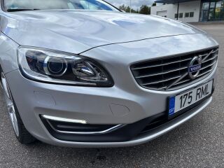 Volvo V60 SUMMUM 2.0 D4 140kW