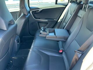 Volvo V60 2.4 D6 158kW