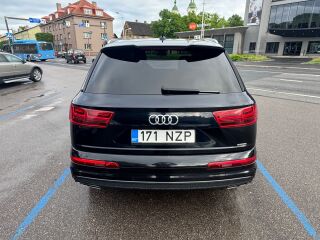 Audi Q7 S Line 3.0 200кВ