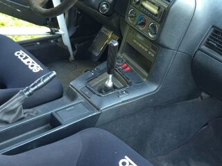 BMW 318 is 1.8 R4 103kW