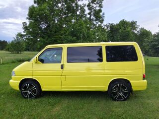 Volkswagen Multivan 2.5 75кВ
