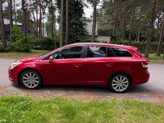 Toyota Avensis 2.2 110kW