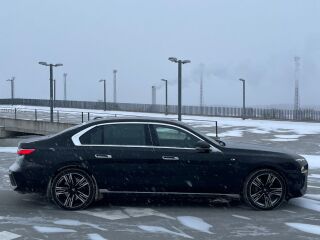 BMW i7 eDrive50