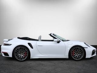 Porsche 911 Turbo Cabriolet 3.7 427kW