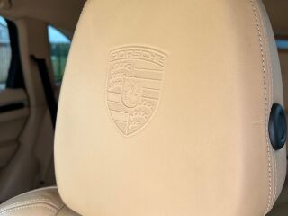 Porsche Cayenne 3.0 V6 180кВ