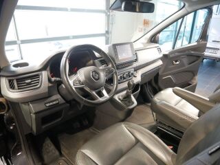 Renault Trafic SpaceClass 2.0 dCi 125кВ