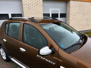 Dacia Sandero Stepway Laureate 1.6 62кВ