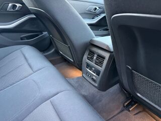 BMW 320 xDrive 2.0 140kW