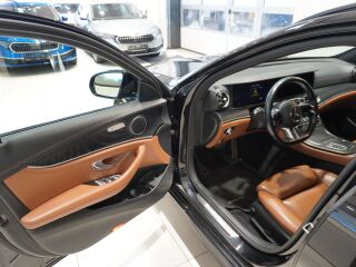Mercedes-Benz E 220 2.0 143kW