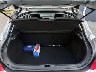 Peugeot 308 1.4 72kW