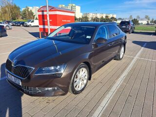 Skoda Superb Ambition 1.4 110kW