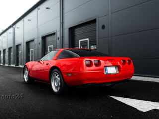 Chevrolet Corvette 5.7 225kW