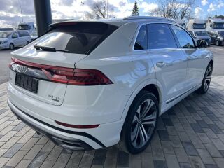Audi Q8 50TDI Quattro S-Line 3.0 V6 210kW