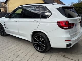 BMW X5 M-Pakett 3.0 190kW