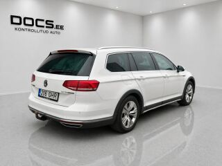 Volkswagen Passat Alltrack 4Motion 2.0 140кВ