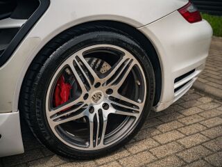 Porsche 911 3.6 353кВ