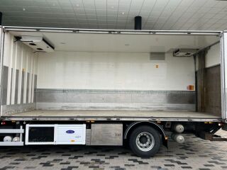 Volvo FM 370 Külmik Carrier avatava küljega 10.8 R6 278kW