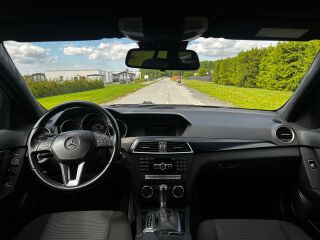 Mercedes-Benz C 180 2.1 88kW