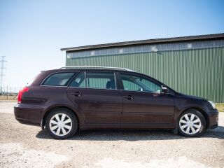 Toyota Avensis 2.0 108kW