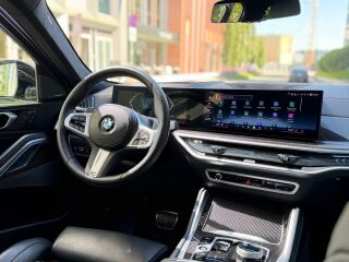 BMW X6 xDrive30d M-Sportpakett Facelift 3.0 210кВ