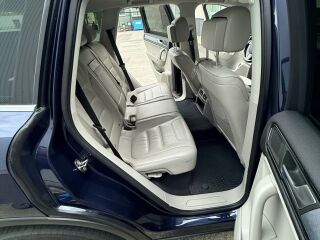 Volkswagen Touareg 3.0 180кВ