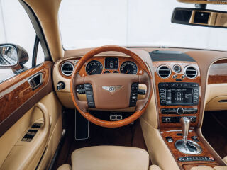 Bentley Continental Flying Spur 6.0 W12 412kW
