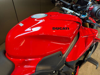 Ducati Streetfighter V4 S V4 157kW