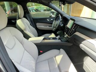 Volvo XC60 ULTRA DARK T8 455Hj PHEV 2.0 228kW