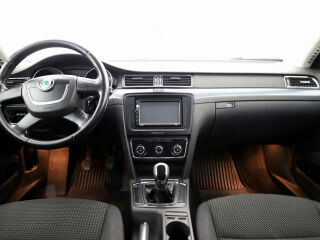 Skoda Superb 1.8 118kW