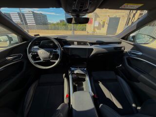 Audi e-tron 55 quatrro S-line 300kW 158kW