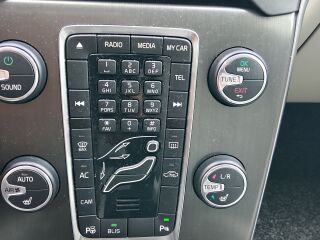 Volvo V40 Summum 1.6 84кВ